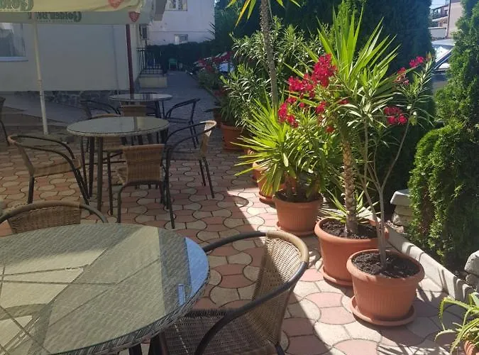 45 & Casa Galbena Konukevi Costinești