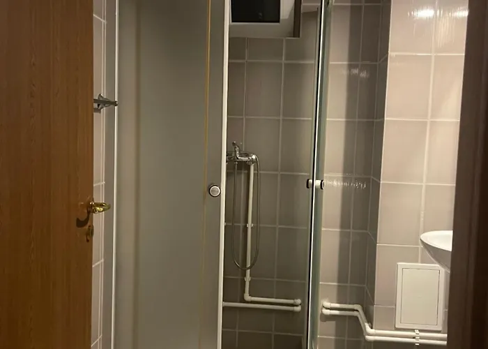 45 & Casa Galbena Konukevi 3*