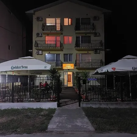 Casa Galbena Guest house *