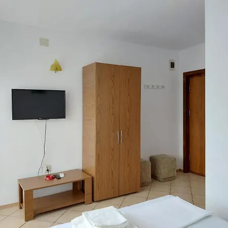 Casa Galbena Guest house Costinesti