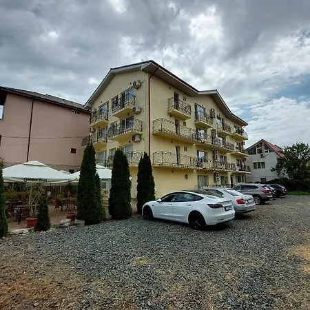 Guest house Casa Galbena Costinesti