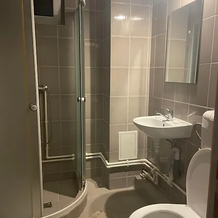 Πανσιόν 45 & Casa Galbena Costinești