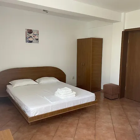 Gæstehus 45 & Casa Galbena Costinesti
